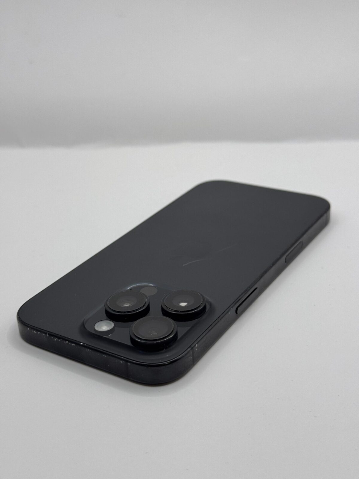 iPhone 14 Pro 256 GB Negru Grad A Produs Folosit - ZoneMag by