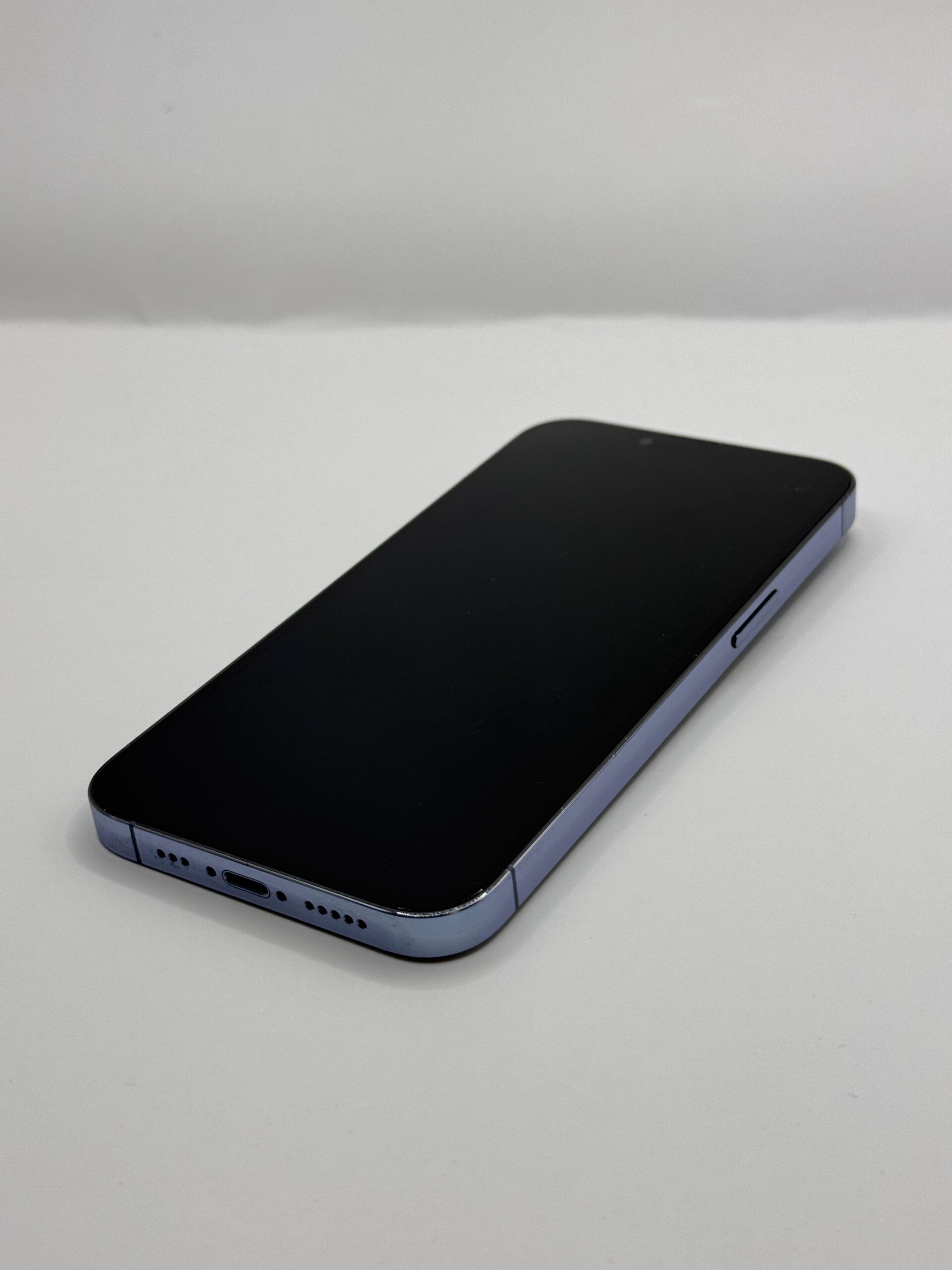 iPhone 13 Pro 128 GB Albastru Grad B Produs Folosit - ZoneMag by