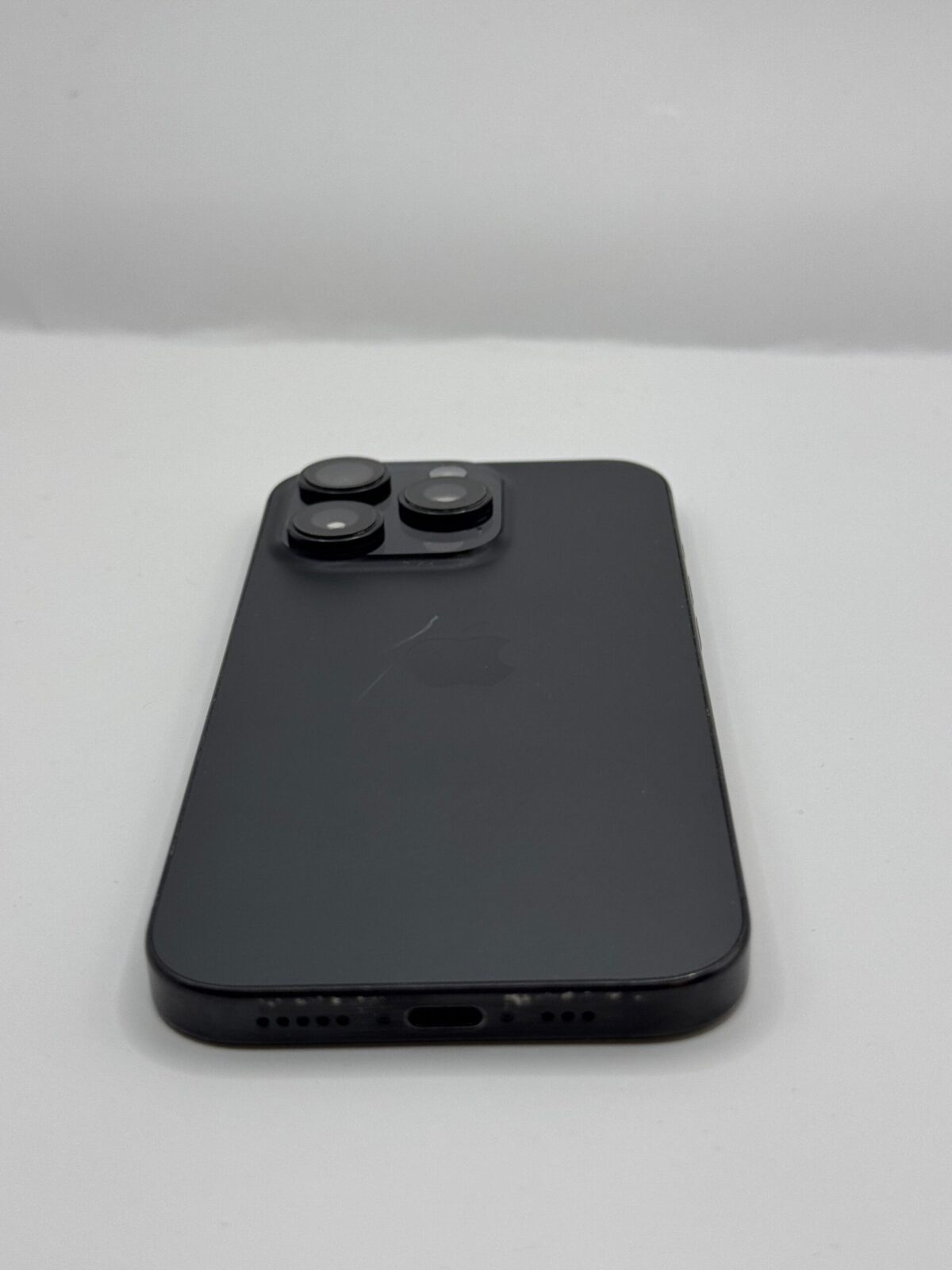 iPhone 14 Pro 256 GB Negru Grad A Produs Folosit - ZoneMag by